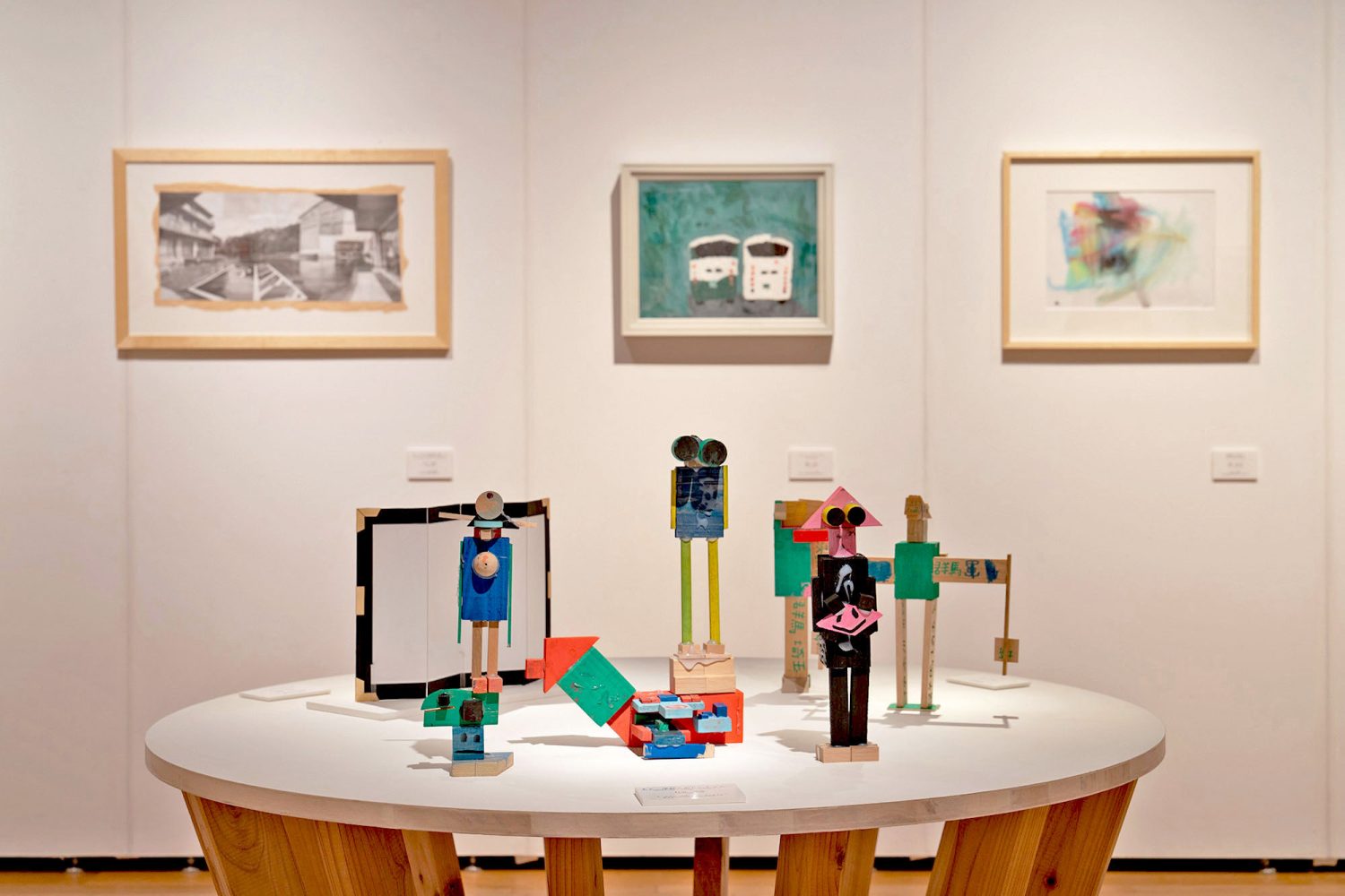 コロナ禍支援　特別価格！　油絵　この作家を知っていたら教えて下さい。 終了】写真展 ウクライナ難民から考える 戦争と平和 – 大田区立